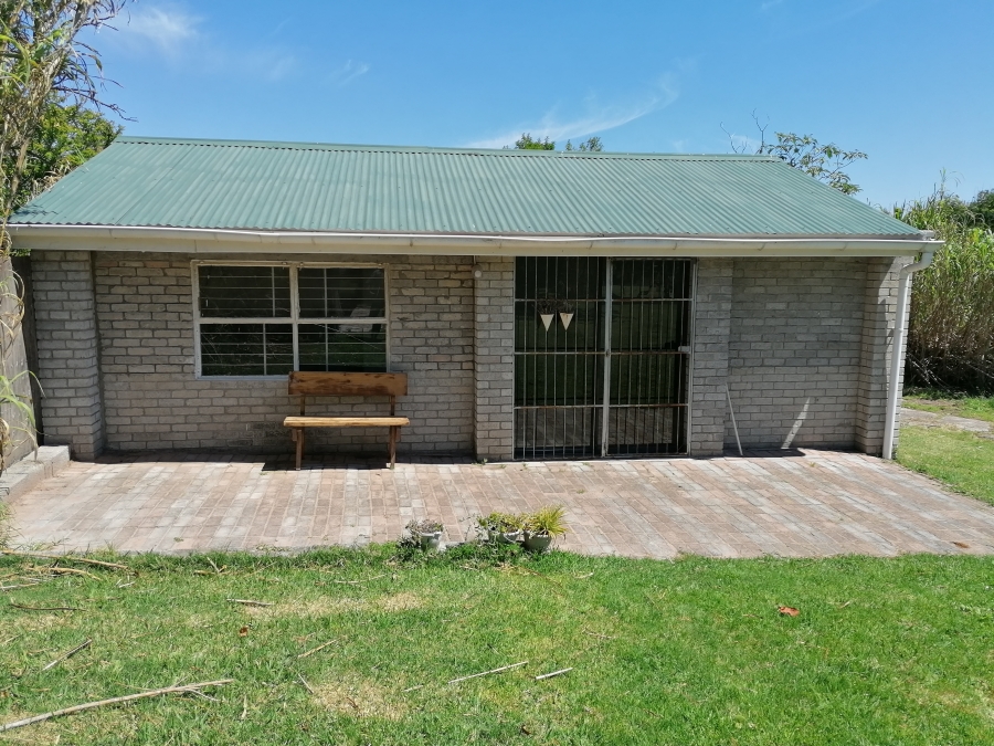 6 Bedroom Property for Sale in Colleen Glen Eastern Cape